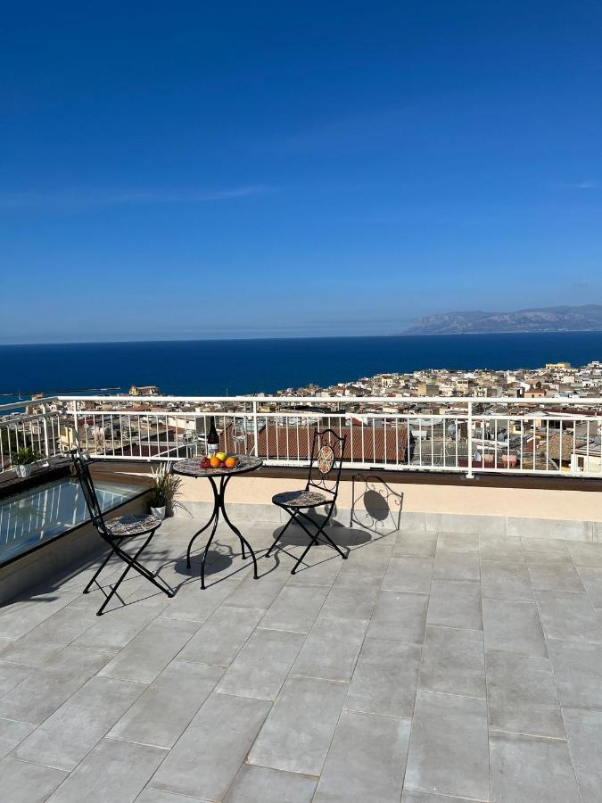 דירות קאסטלמארה דל גולפו La Terrazza Sul Golfo מראה חיצוני תמונה